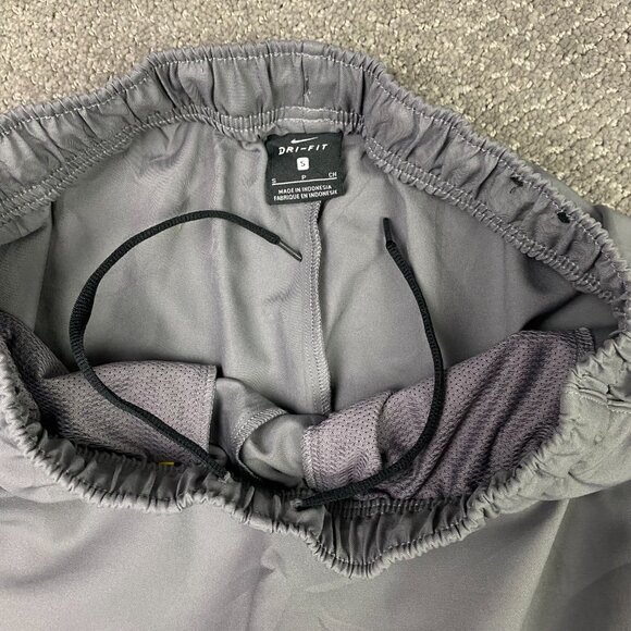 Nike Woven Track Pants Men's Small Gray Dri-Fit Gym Running Training 927380 036 - Picture 8 of 15